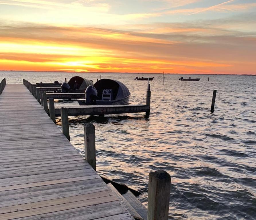 Obx Family Home With Pool - Pet Friendly - Close To Beach- Pool Open Late Apr Through Oct Corolla Extérieur photo